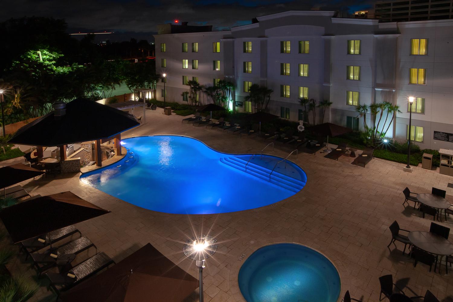 Hampton Inn & Suites San Juan Каролина Екстериор снимка