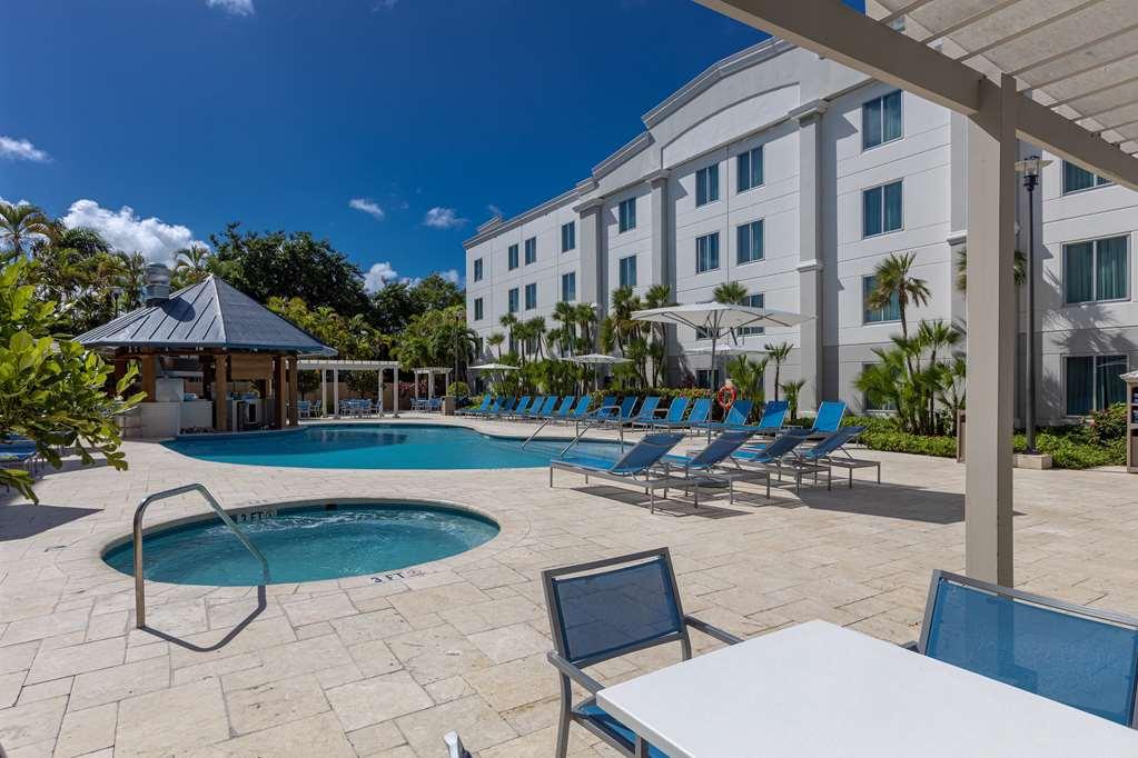 Hampton Inn & Suites San Juan Каролина Съоръжения снимка