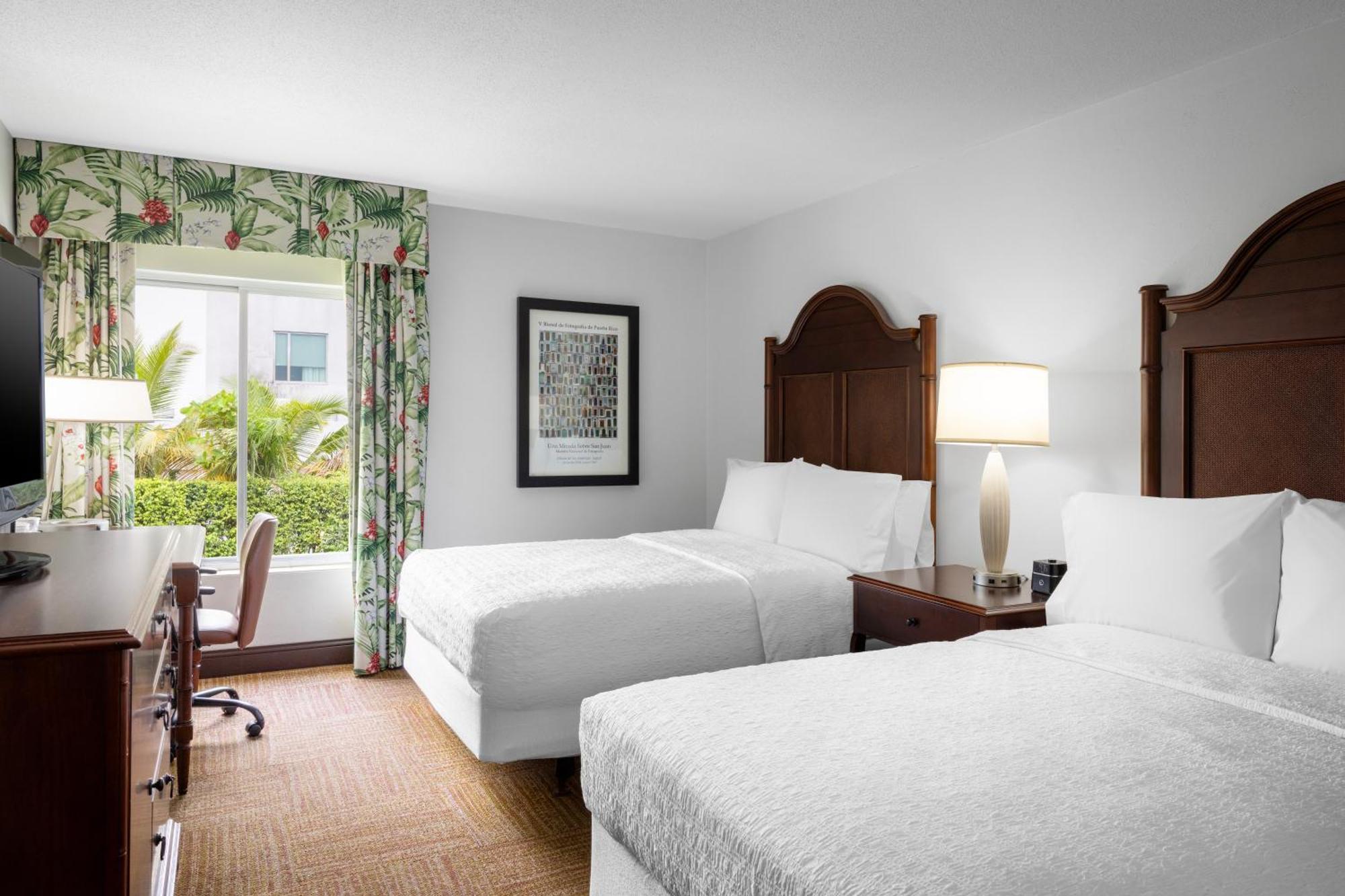 Hampton Inn & Suites San Juan Каролина Екстериор снимка